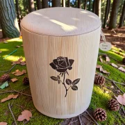 Holz Urne - Tanne m06